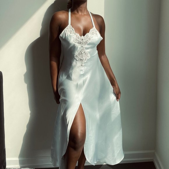 Vintage Linda Pastel Blue Full Length Slip Sz S - Picture 3 of 3